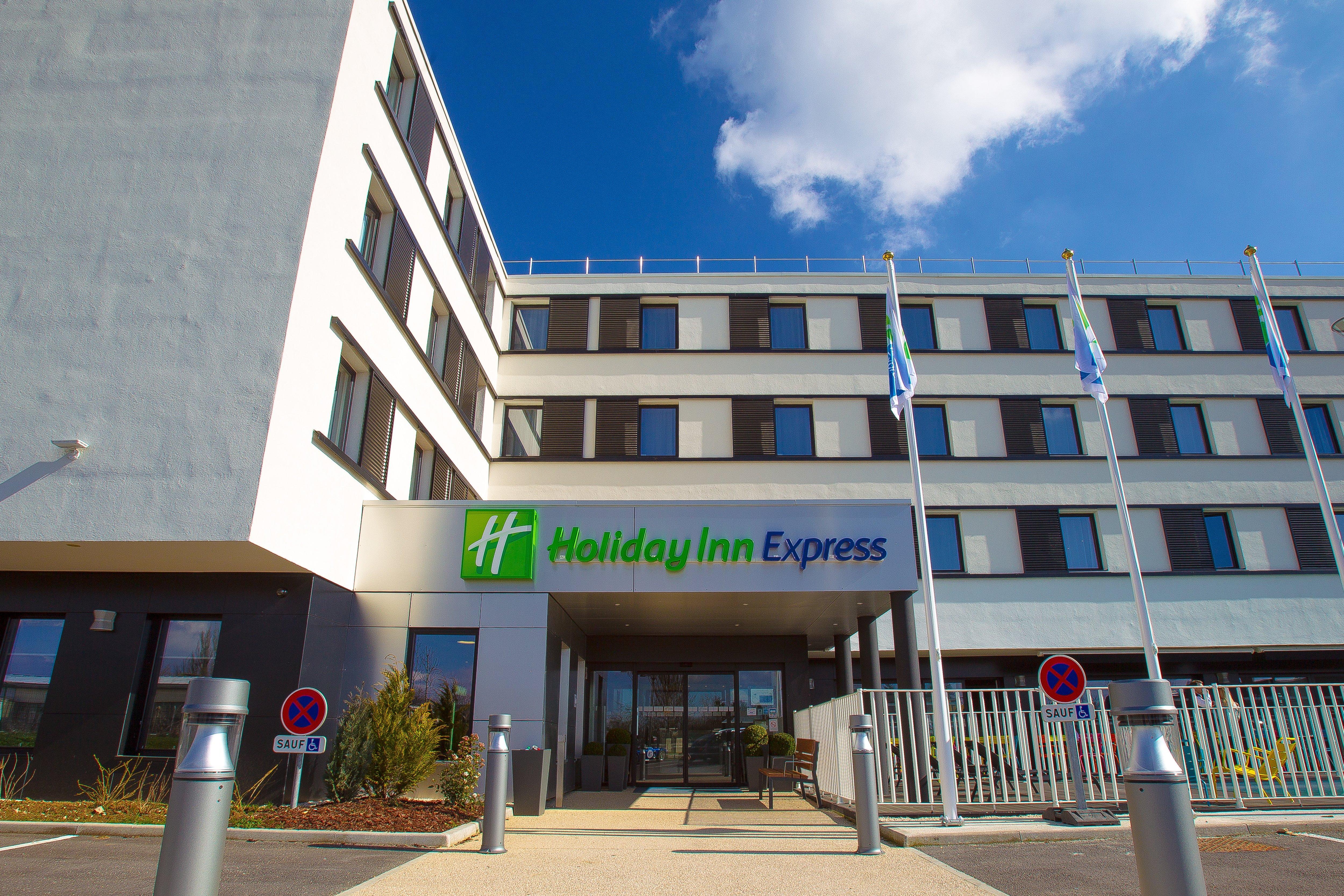 Holiday Inn Express Dijon, An Ihg Hotel Saint-Apollinaire  Bagian luar foto