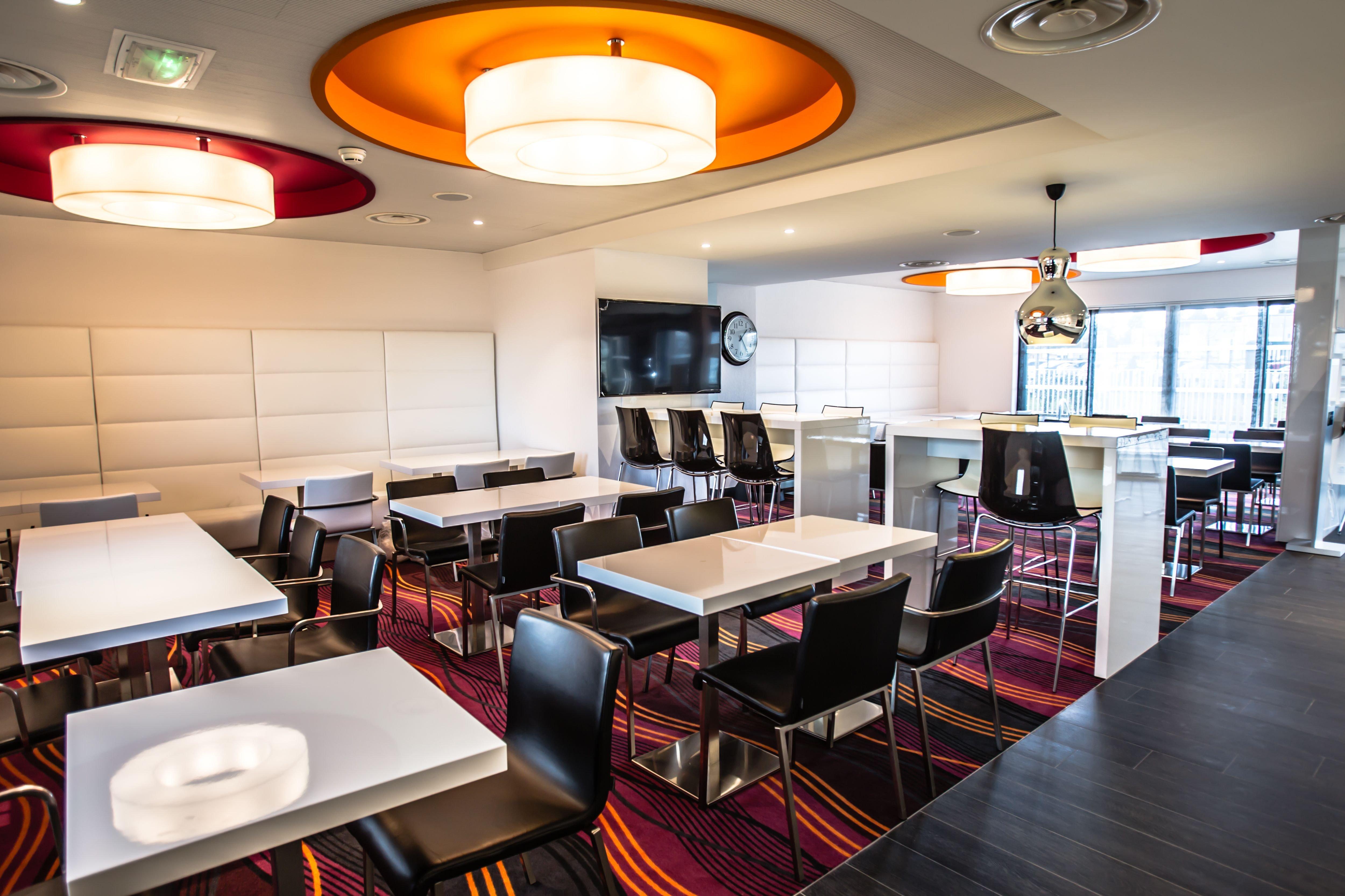 Holiday Inn Express Dijon, An Ihg Hotel Saint-Apollinaire  Bagian luar foto